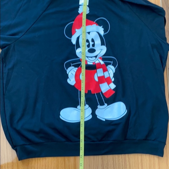 Disney Mickey Mouse Christmas lightweight - Picture 6 of 7